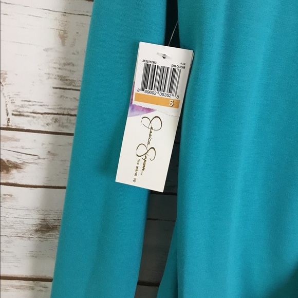 $ FIRM $ NWT Jessica Simpson Top - Picture 5 of 5